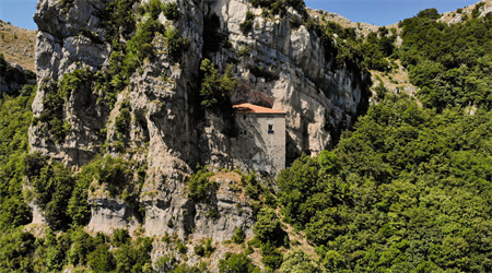 Cappella Rupestre Di San Mauro Martire