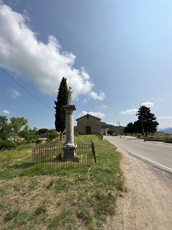 Da Perito alla Cappella di Santa Maria della Croce di Stio